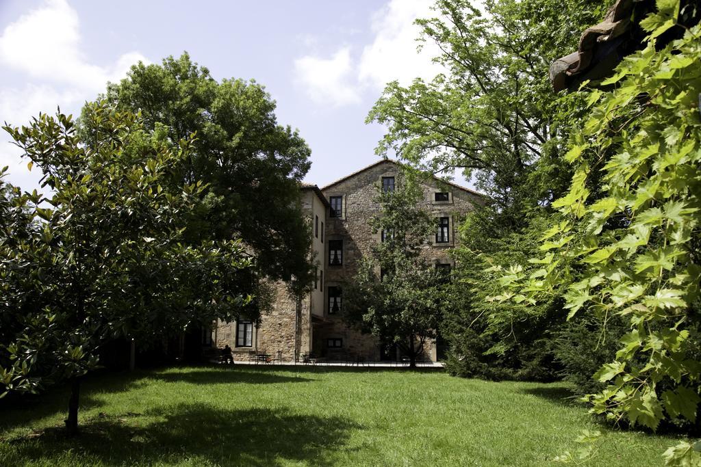 Hotel Casona El Arral ลิเออร์กาเนส ภายนอก รูปภาพ