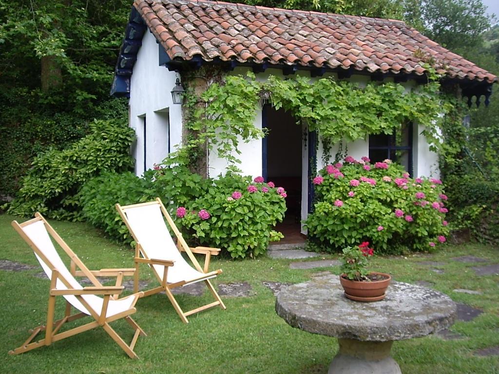 Hotel Casona El Arral ลิเออร์กาเนส ภายนอก รูปภาพ