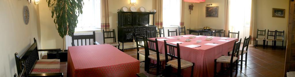Hotel Casona El Arral ลิเออร์กาเนส ภายนอก รูปภาพ