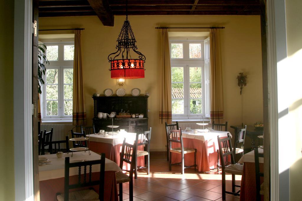 Hotel Casona El Arral ลิเออร์กาเนส ภายนอก รูปภาพ
